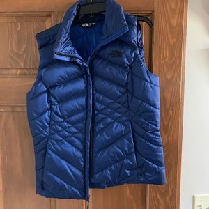 North face vest
